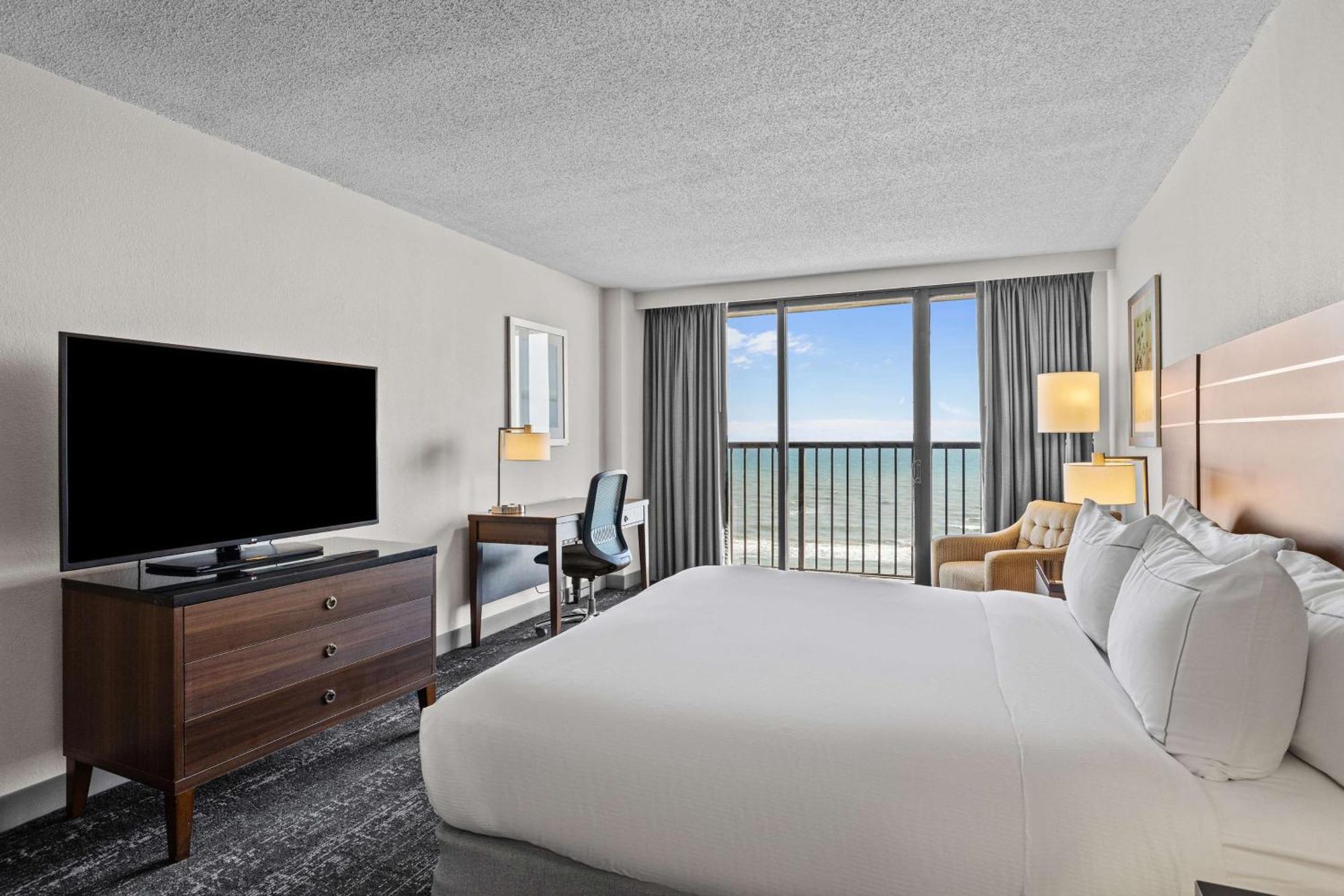 Doubletree By Hilton Atlantic Beach Oceanfront Exterior foto