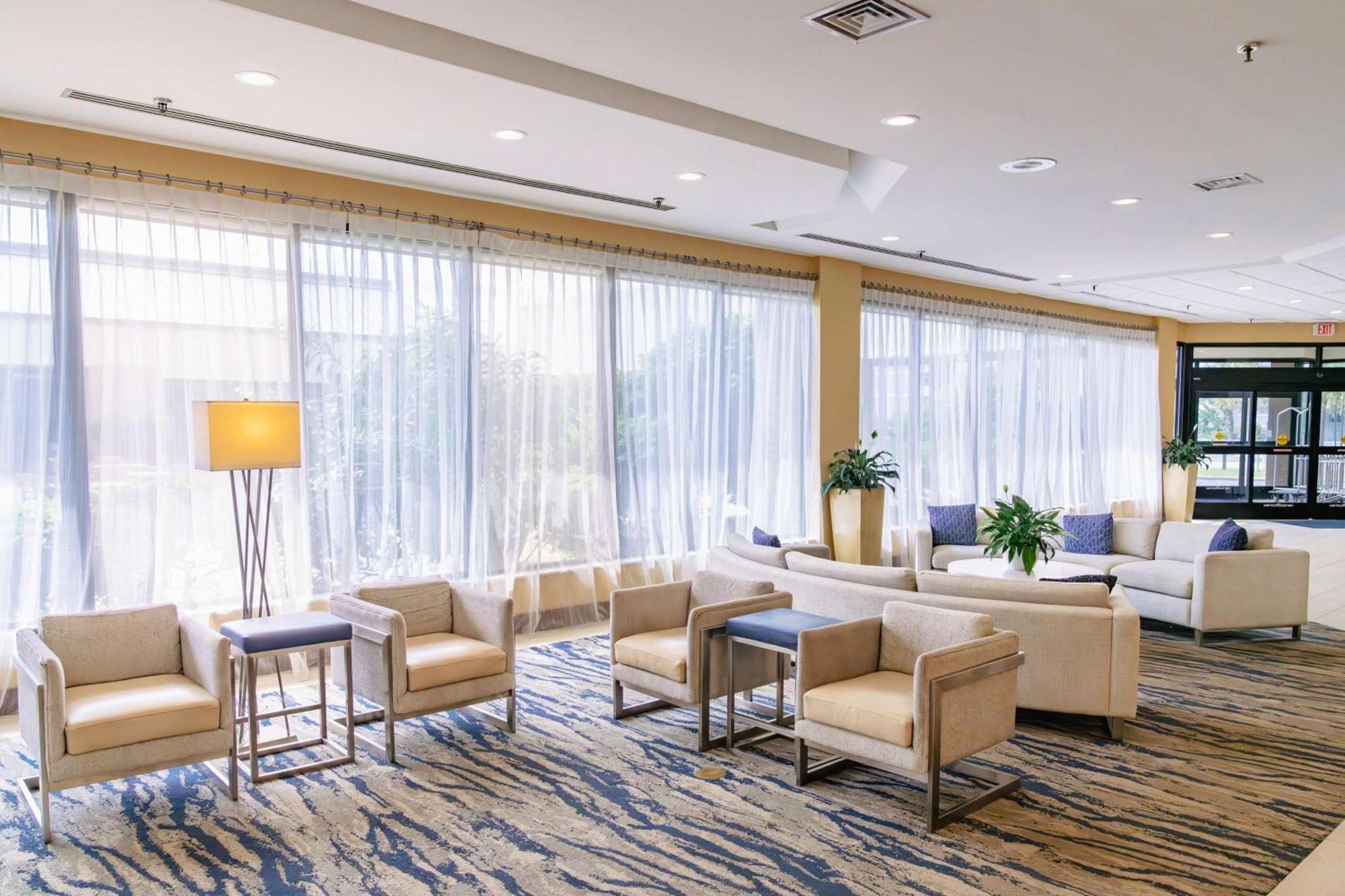 Doubletree By Hilton Atlantic Beach Oceanfront Exterior foto